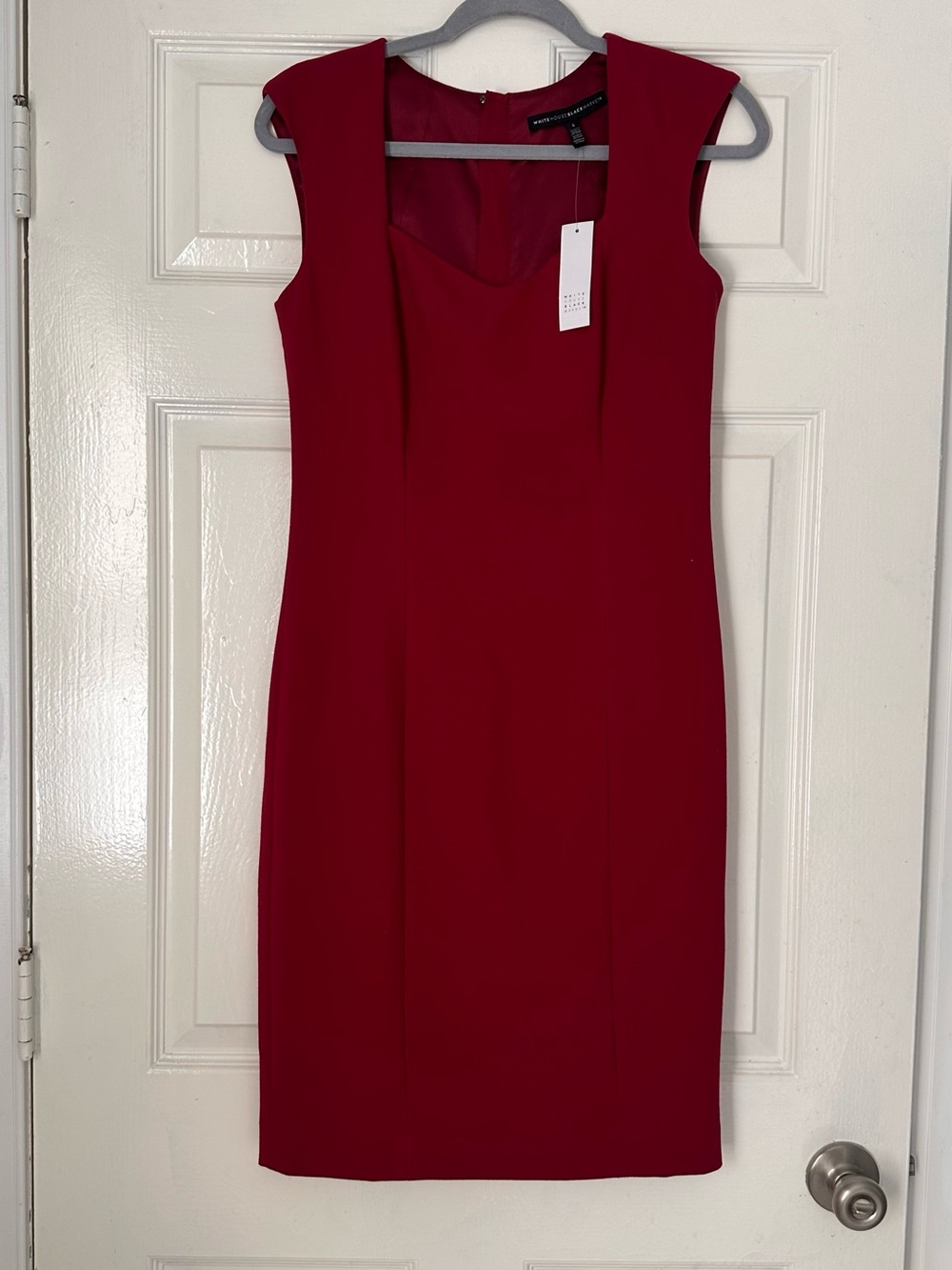White House Black Market Red Sheath Dress Size 8 NWT Sleeveless Career Cocktail